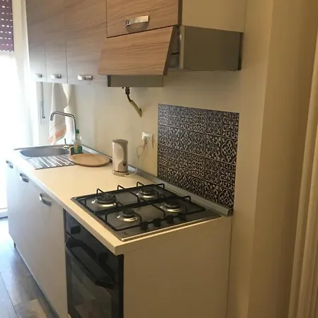 Apartament 22 *