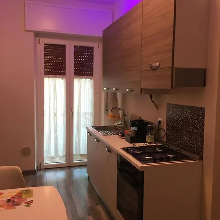 Apartament 22 *